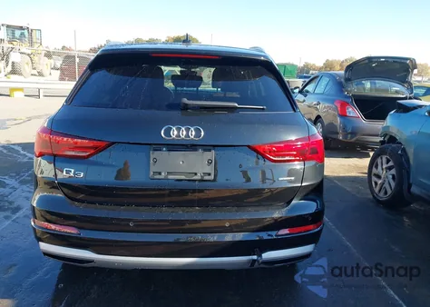 2020 Audi Q3 Premium 45 Tfsi Quattro Tiptronic z USA, uszkodzony, nr VIN WA1AECF31L1001594